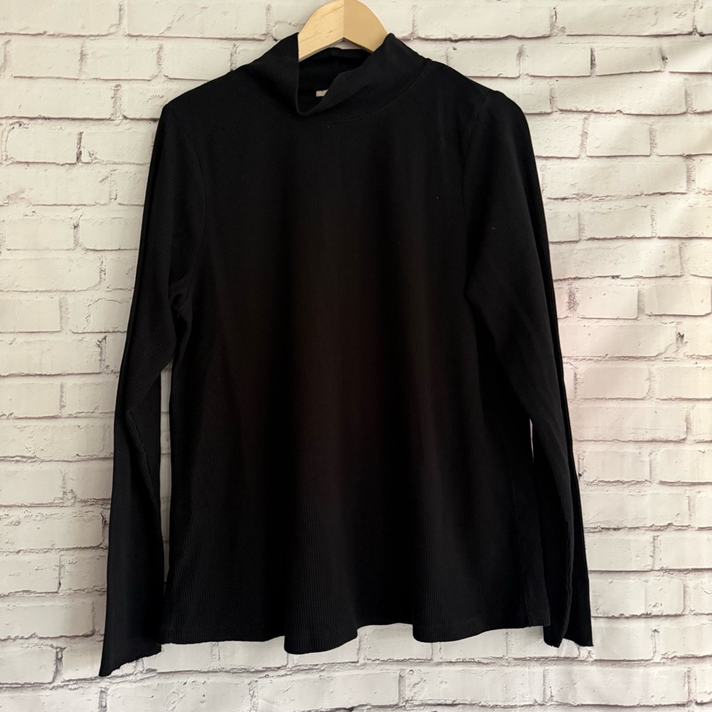 Black Long Sleeve Waffle Turtleneck Top‎